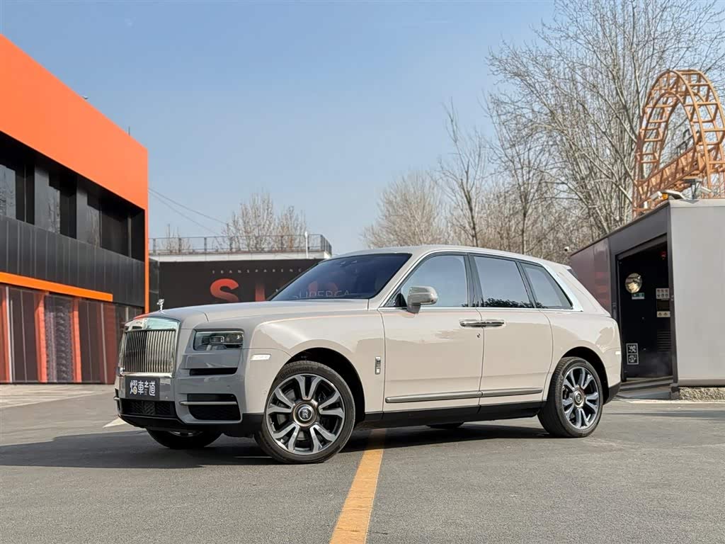 Rolls-Royce Cullinan 2021 Rolls-Royce Cullinan 2021 汽车图片
