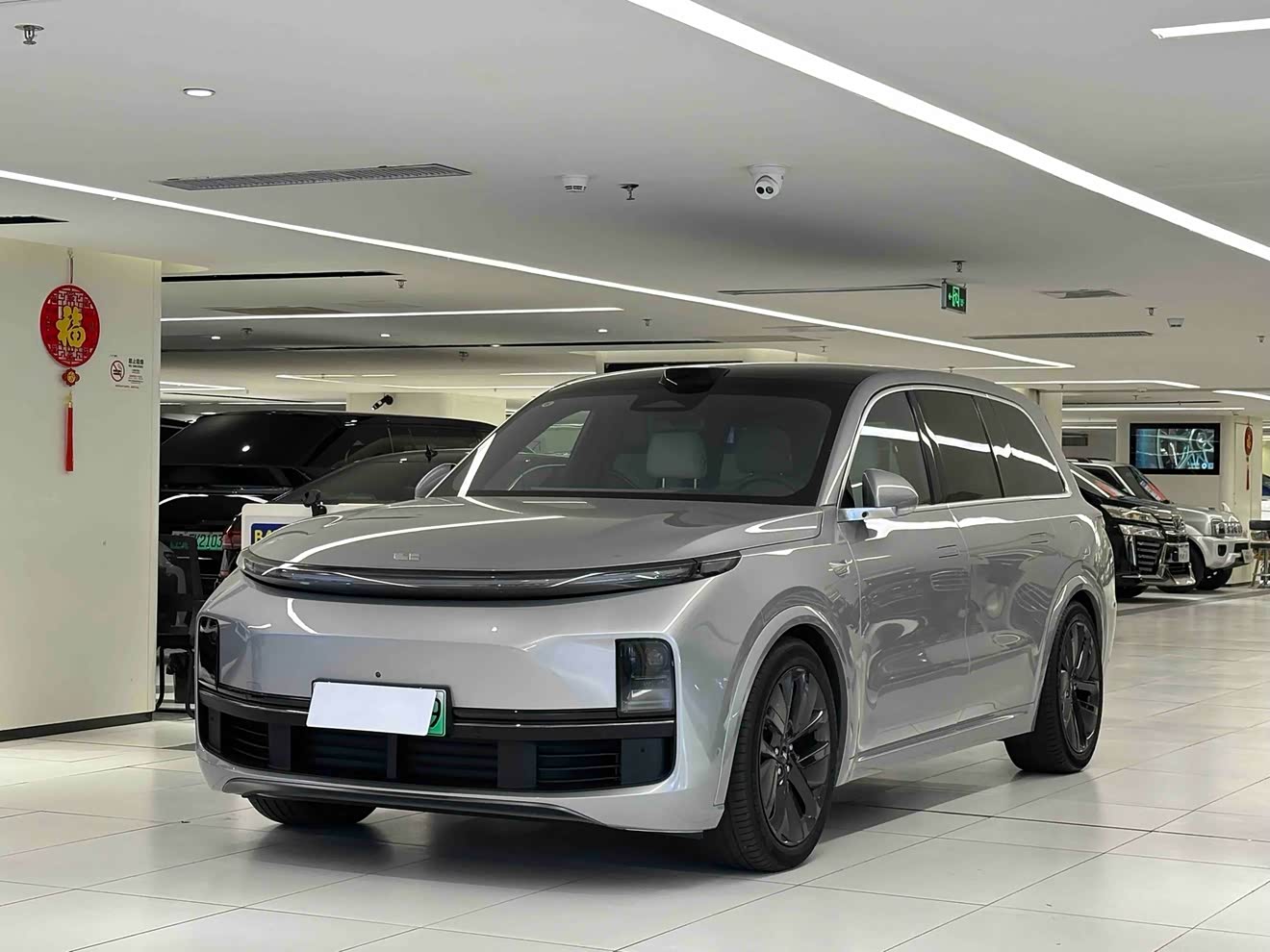 Li L9 2023 Li L9 2023 car image