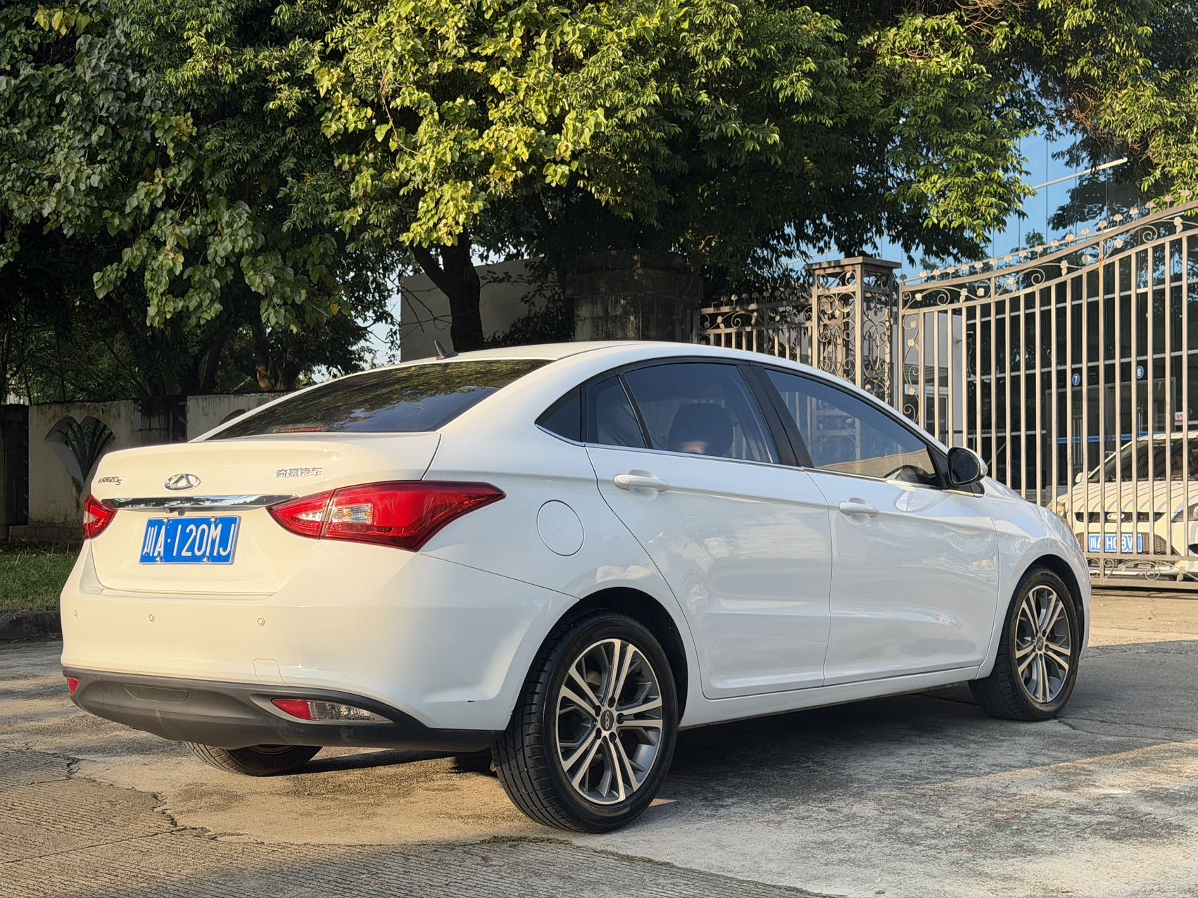 Chery Arrizo 5 2018 car image #3