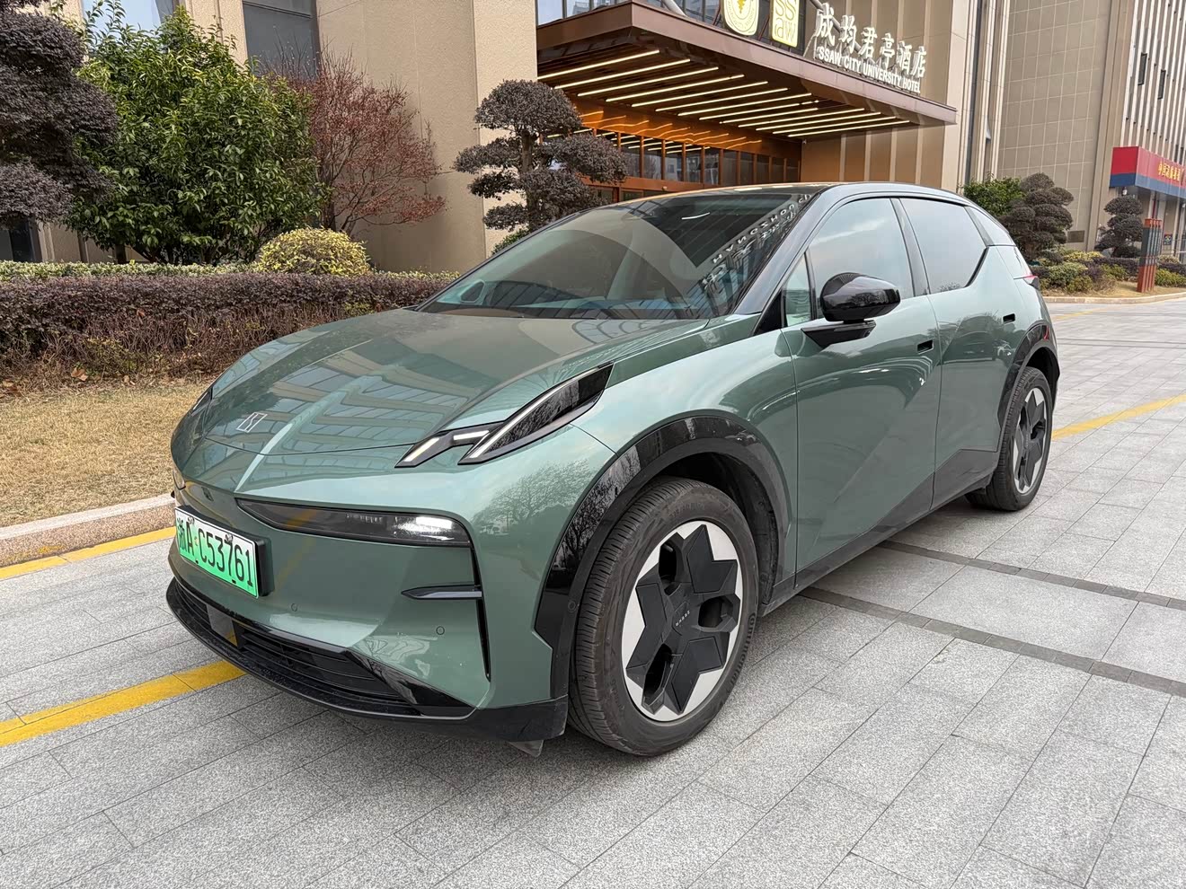 Zeekr X 2023 car image 