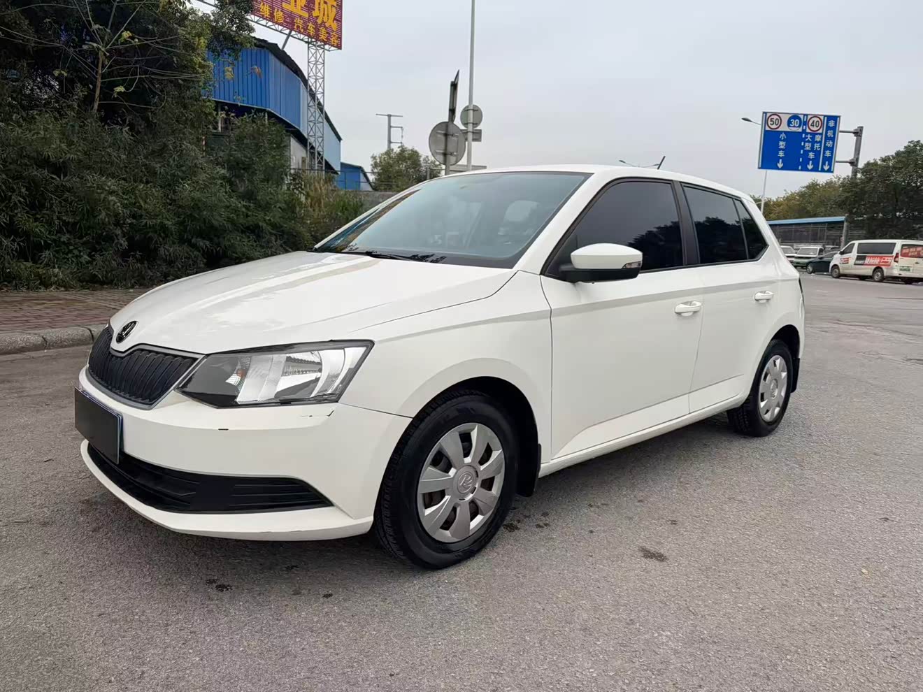 Skoda Fabia 2015 изображение автомобиля 