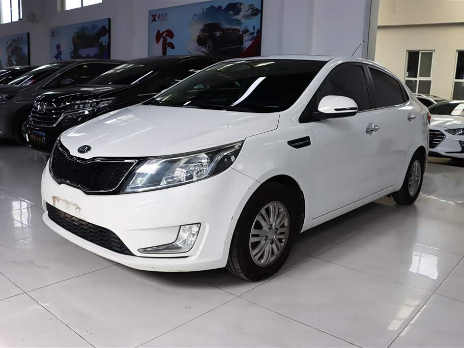 Kia K2 2012 汽车图片 