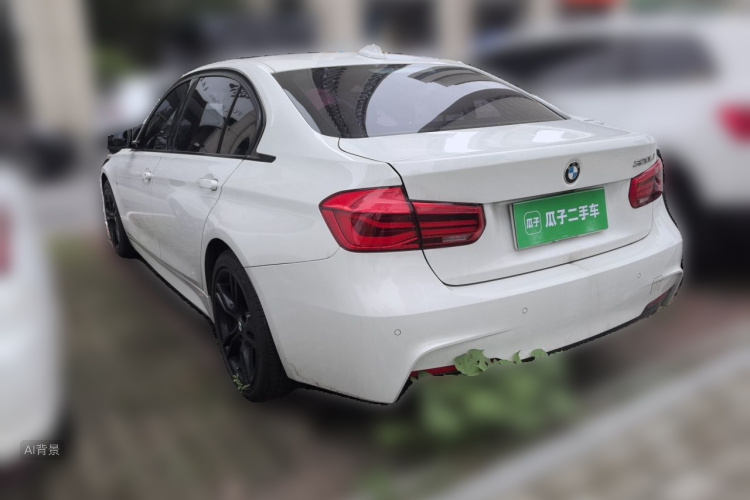 BMW 3 Series 2019 #5 BMW 3 Series 2019 car image #5