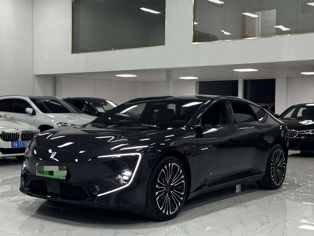 Avatr 12 2024 immagine di auto 