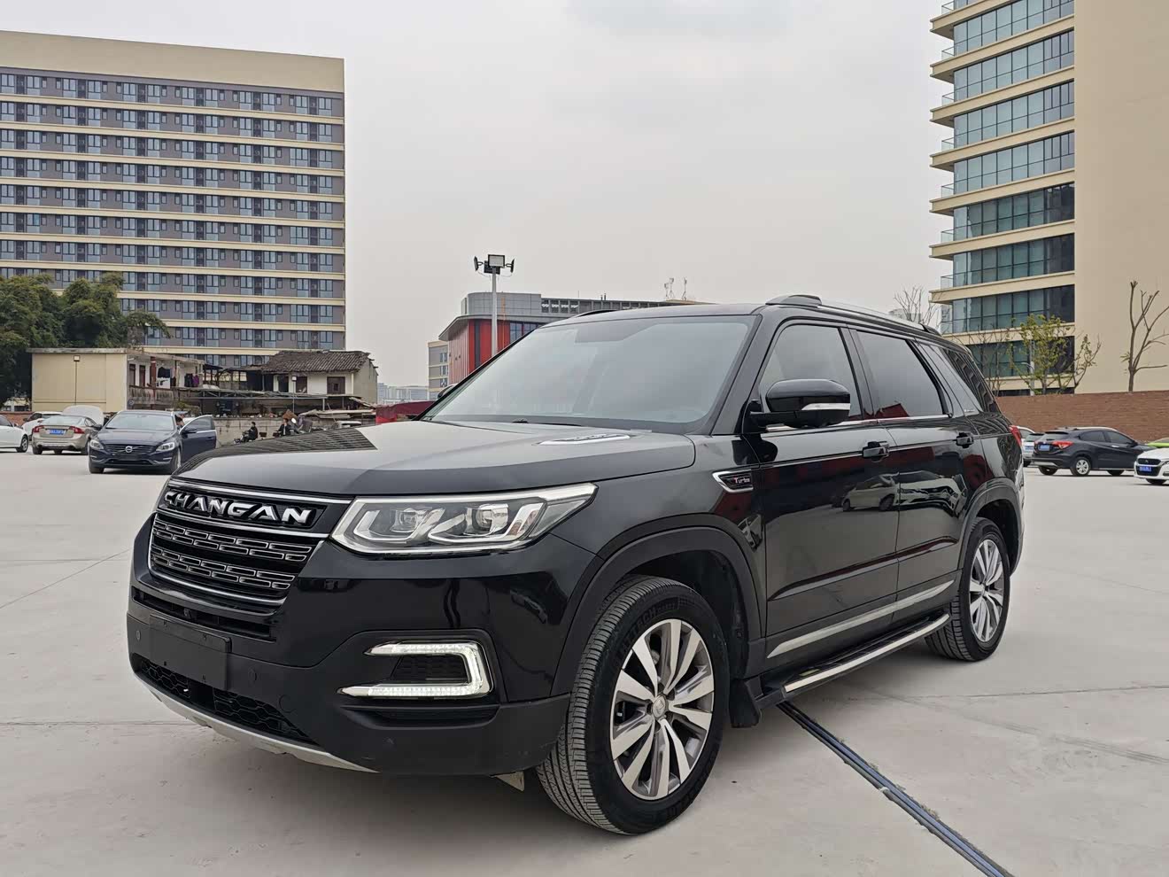 Changan CS95 2018 car image 