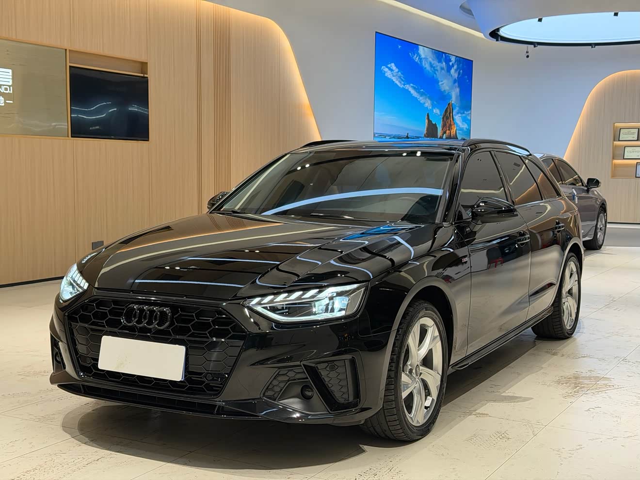 Audi A4 (Imported) 2022 car image 