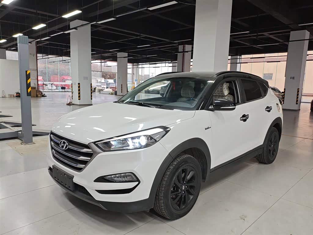 Hyundai Tucson 2017 car image 