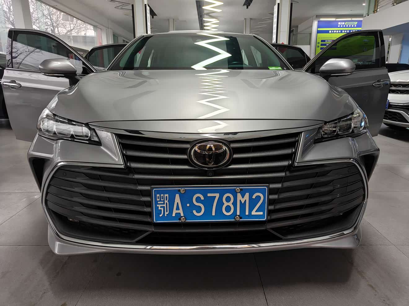 Toyota Avalon 2022 Toyota Avalon 2022 car image