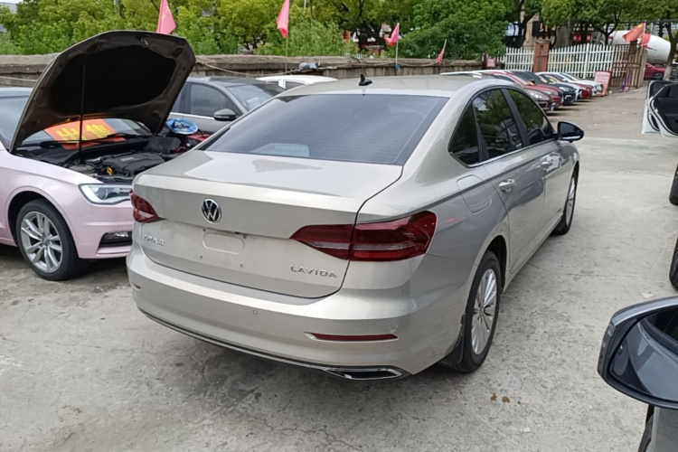 Volkswagen Lavida 2022 car image #7
