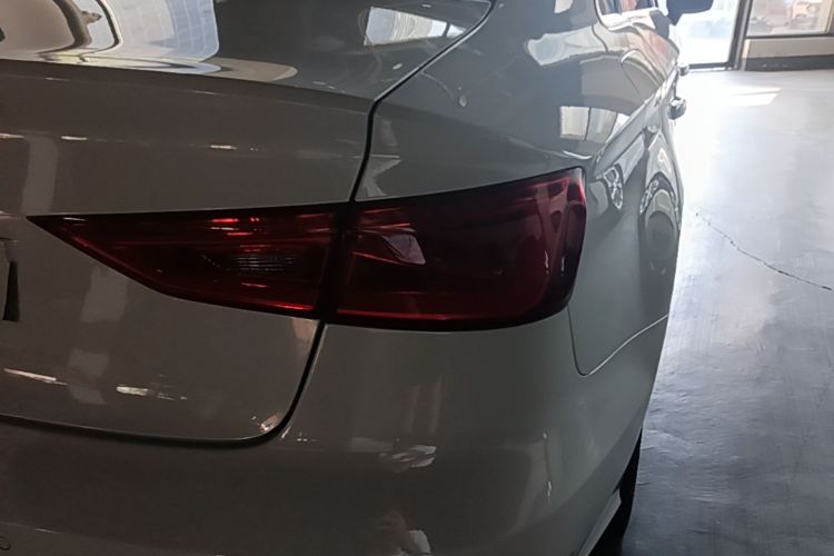Audi A3 2016 car image #8