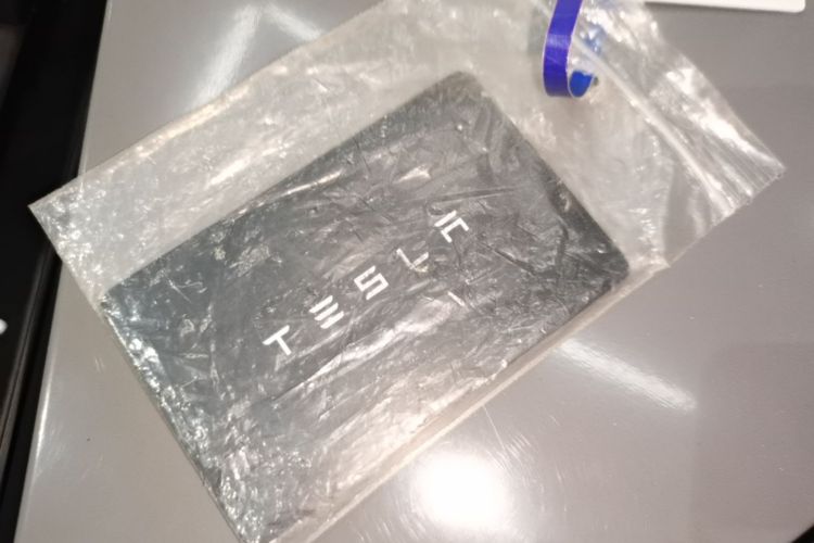 Tesla Model 3 2021 car image #9