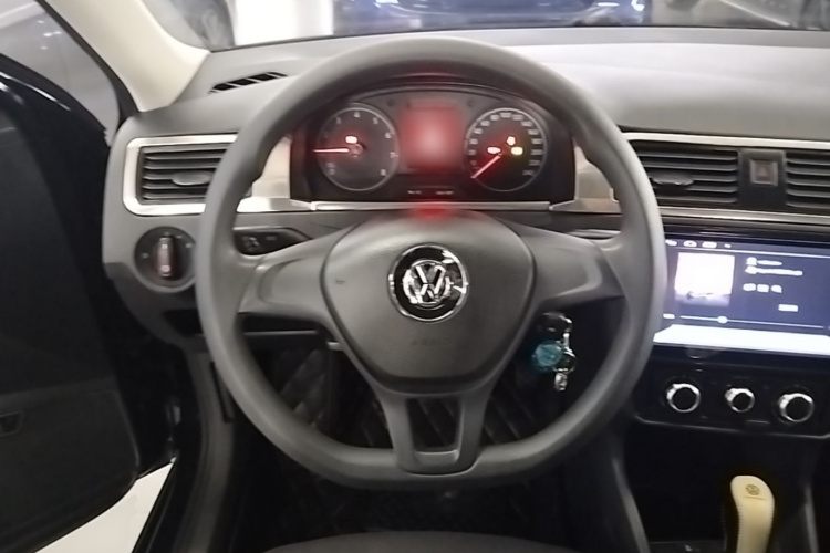 Volkswagen Santana 2020 #11 Volkswagen Santana 2020 car image #11
