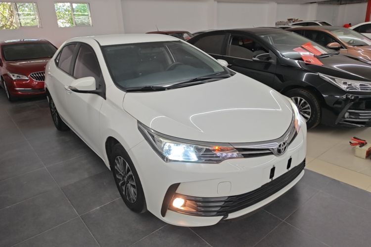 Toyota Corolla 2018 #4 Toyota Corolla 2018 car image #4