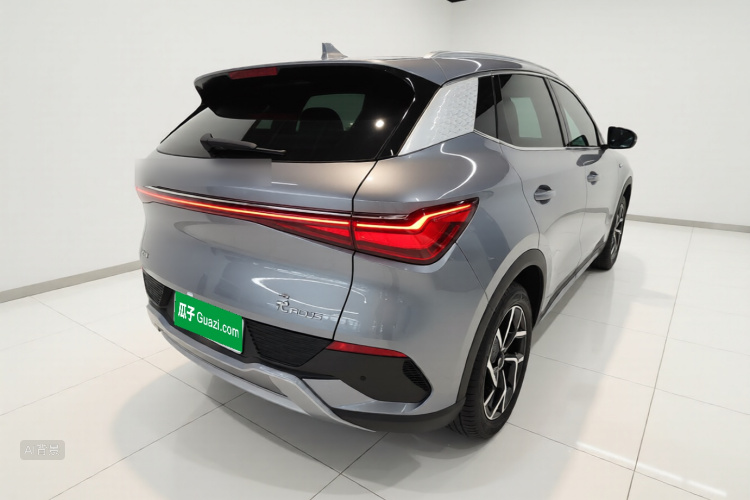 BYD Yuan Plus 2023 immagine di auto #7