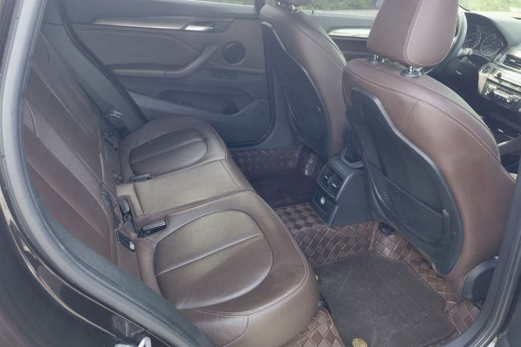 BMW X1 2018 #12 BMW X1 2018 car image #12