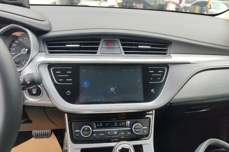 GEELY Emgrand GS 2019 #13 GEELY Emgrand GS 2019 car image #13