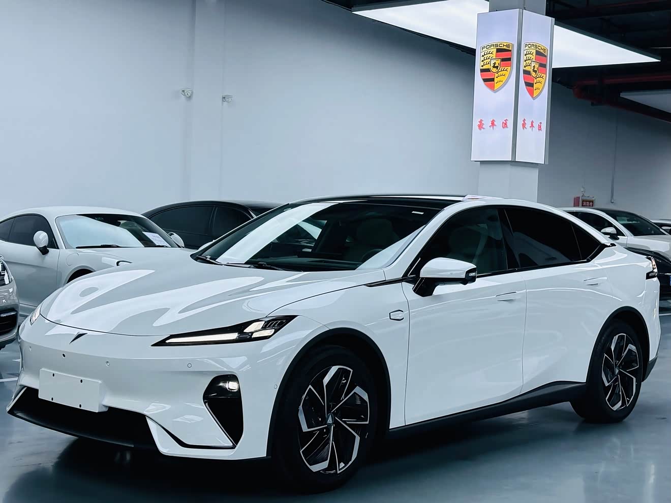 Deepal L07 2025 صورة سيارة 