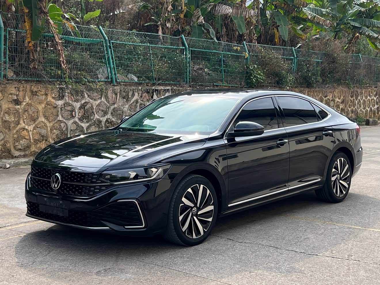 Volkswagen Passat 2021 immagine di auto 