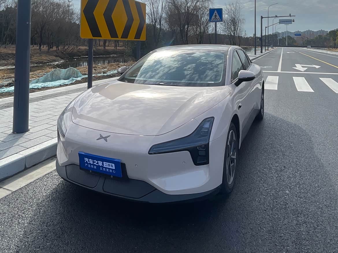 Xpeng MONA M03 2025 immagine di auto 