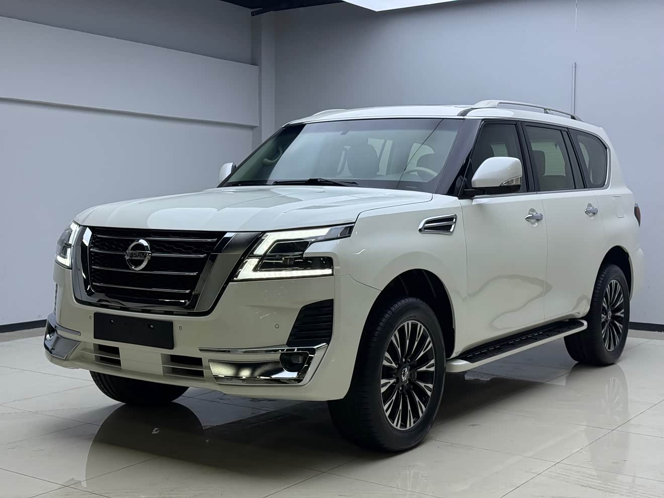 Nissan Patrol 2017 汽车图片 