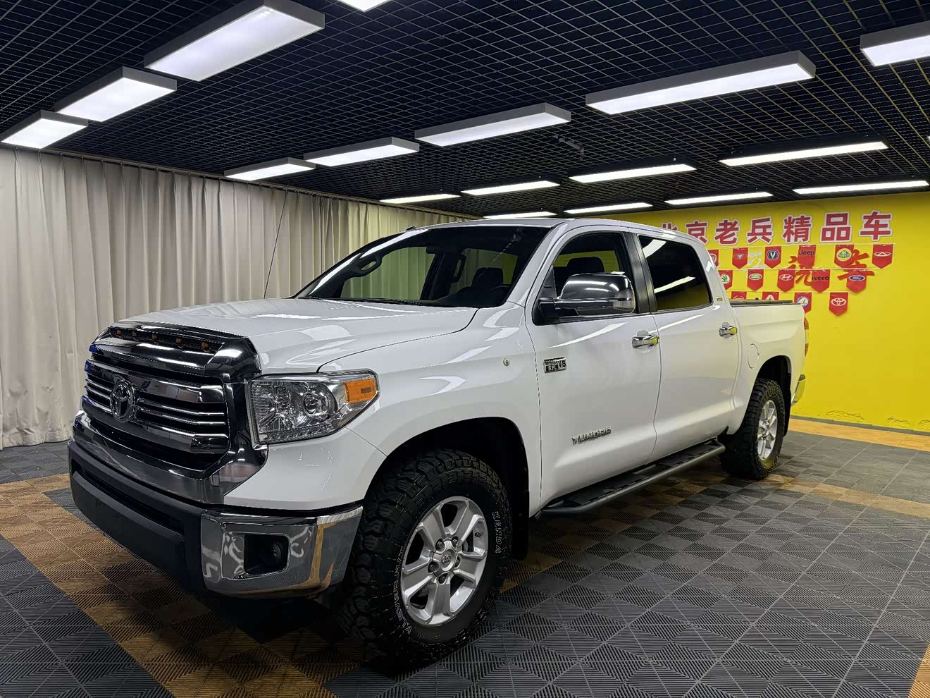 Toyota Tundra 2018 Toyota Tundra 2018 immagine di auto
