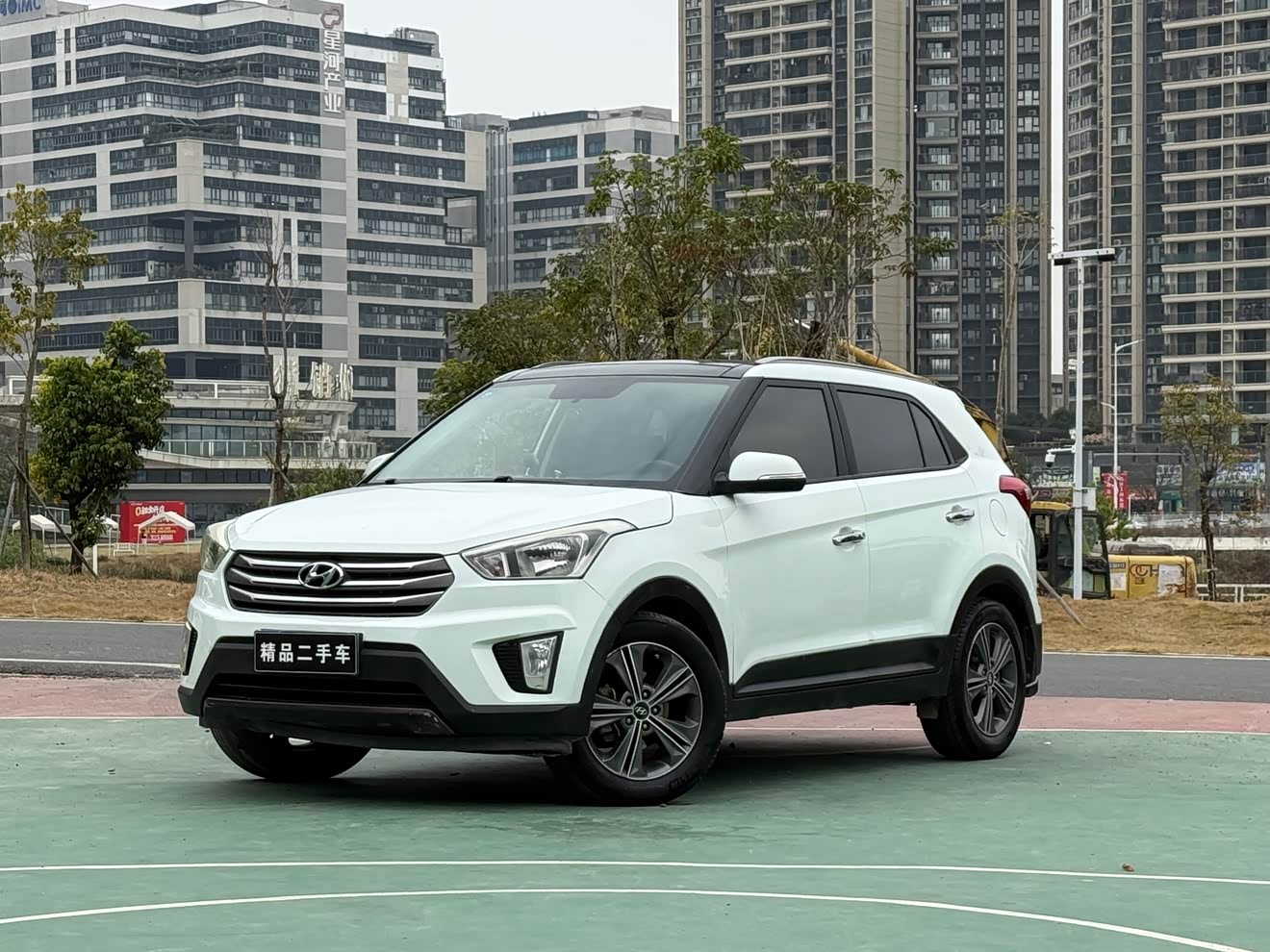 Hyundai ix25 2015 car image 