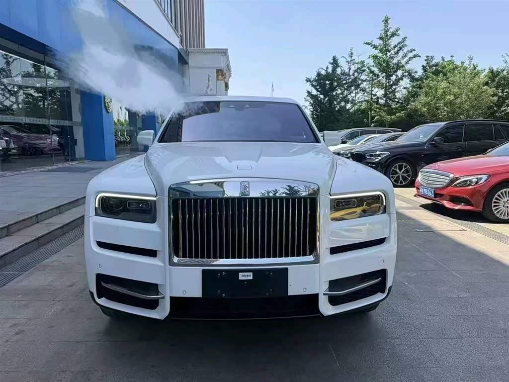 Rolls-Royce Cullinan 2022 Rolls-Royce Cullinan 2022 汽车图片