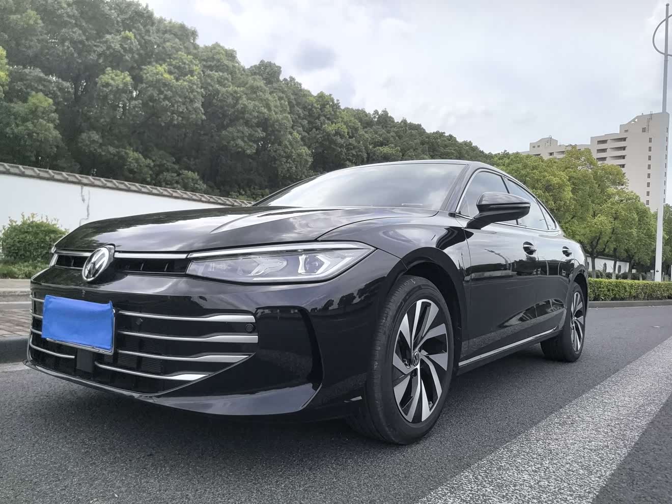 Volkswagen Passat 2025 Volkswagen Passat 2025 car image