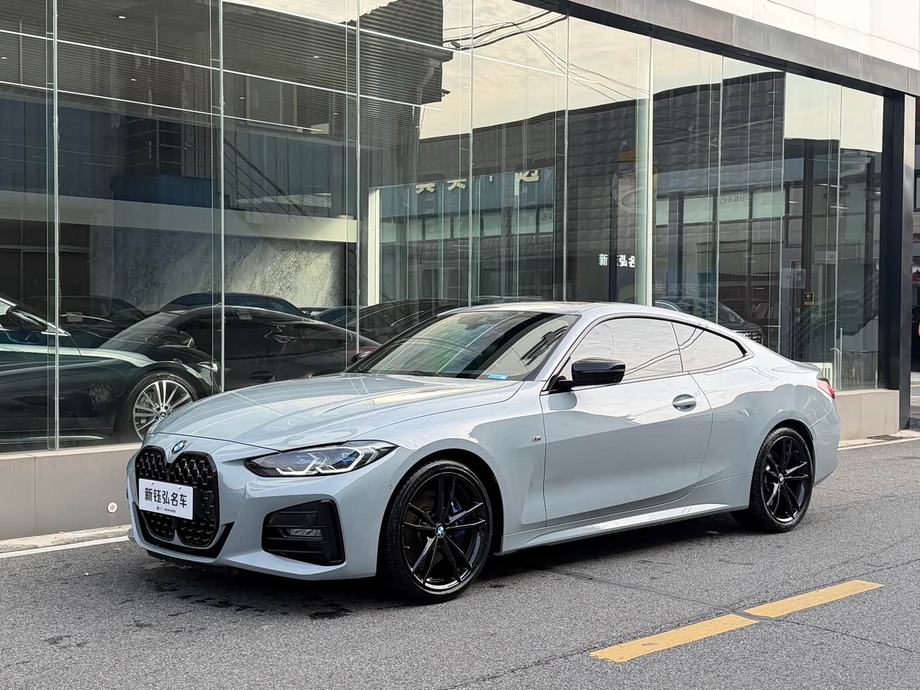 BMW 4 Series 2023 car image 