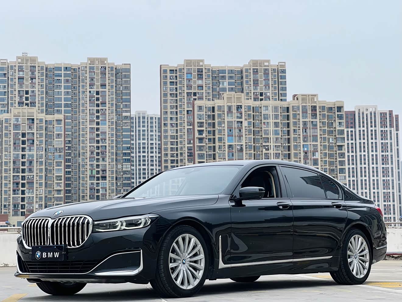 BMW 7 Series 2020 car image 