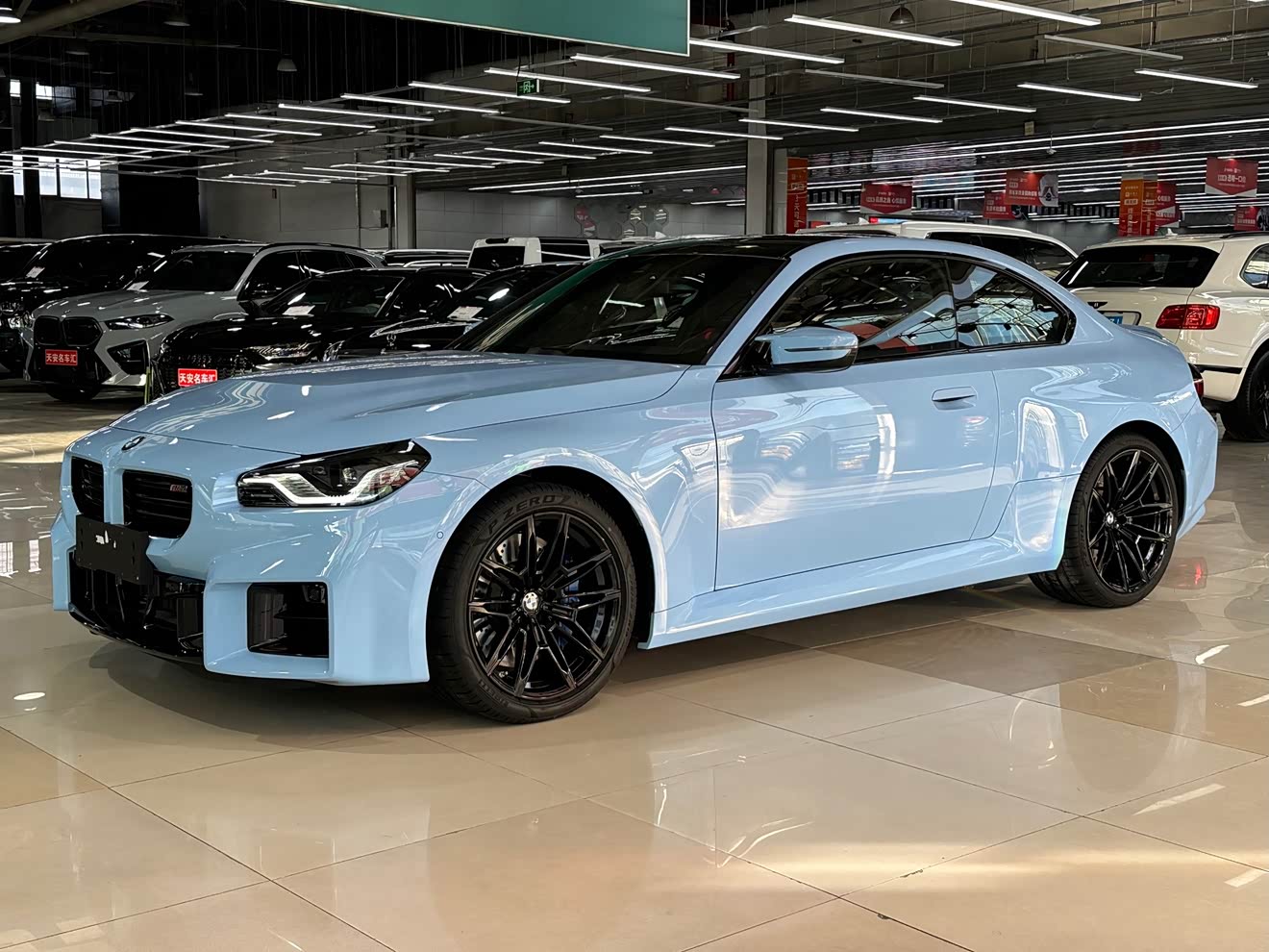 BMW M2 2025 BMW M2 2025 汽车图片