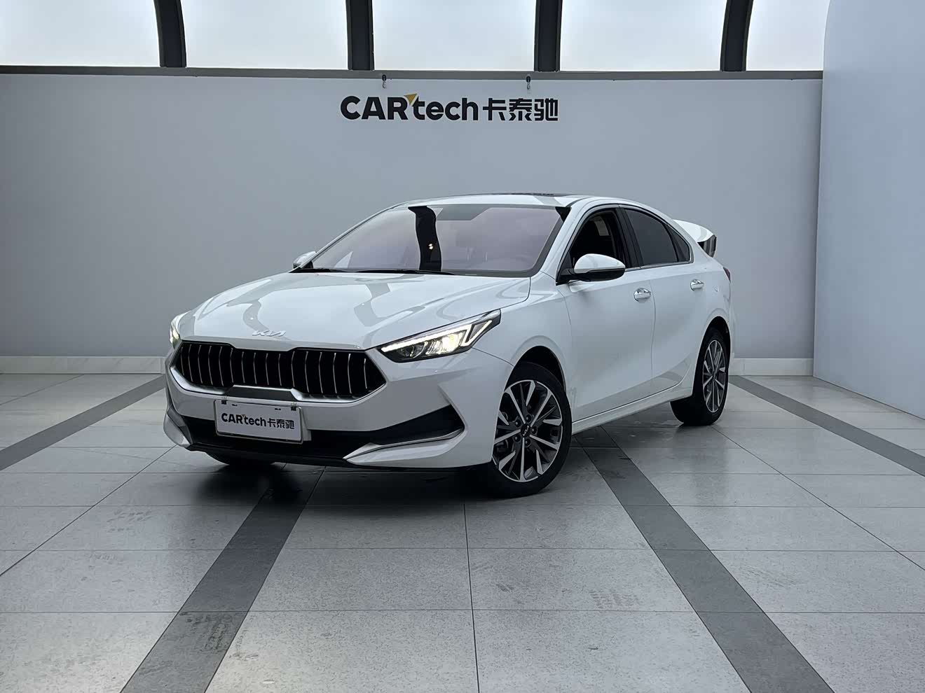 起亚 起亚K3 2022 汽车图片 