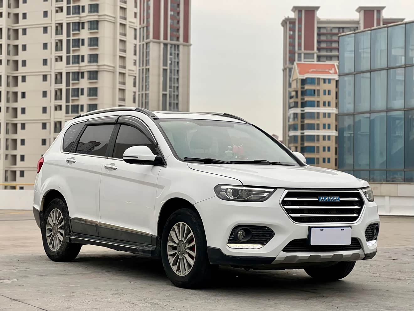Haval H6 2017 Haval H6 2017 car image