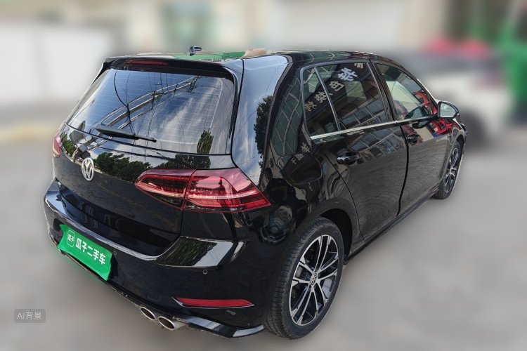 Volkswagen Golf 2020 car image #7