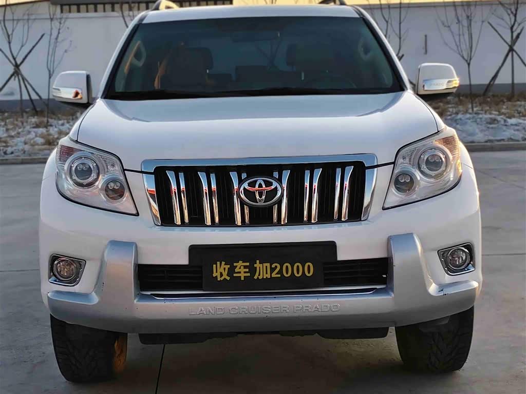 Toyota Land Cruiser Prado 2011 Toyota Land Cruiser Prado 2011 car image