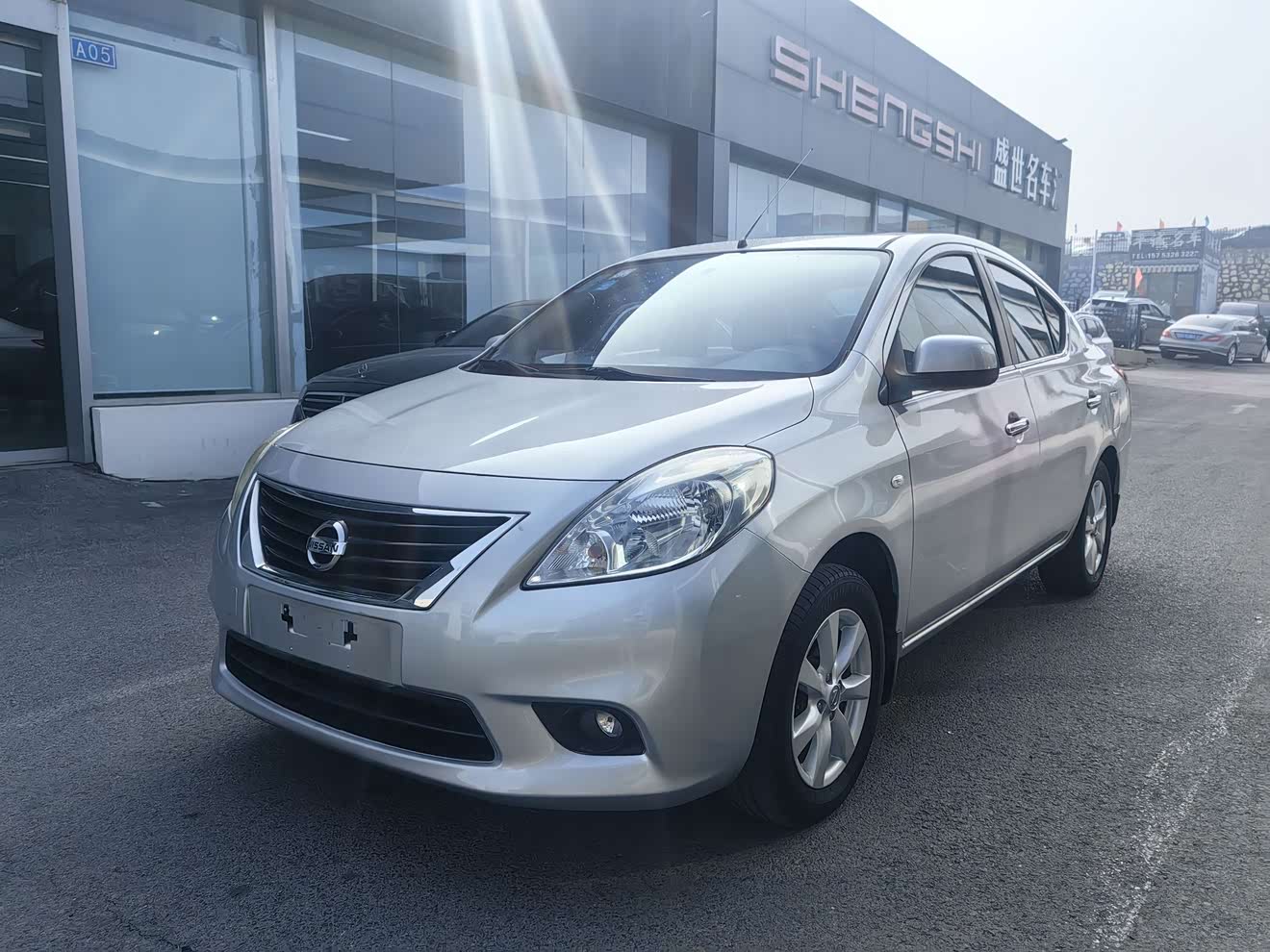 Nissan Sunny 2011 汽车图片 