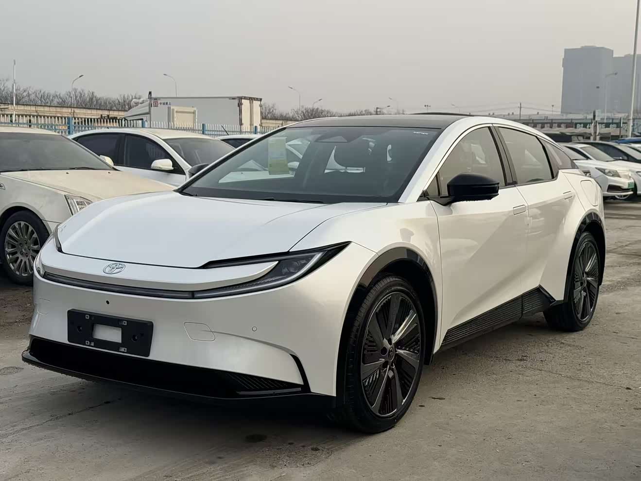 Toyota bZ5 2025 Toyota bZ5 2025 汽车图片