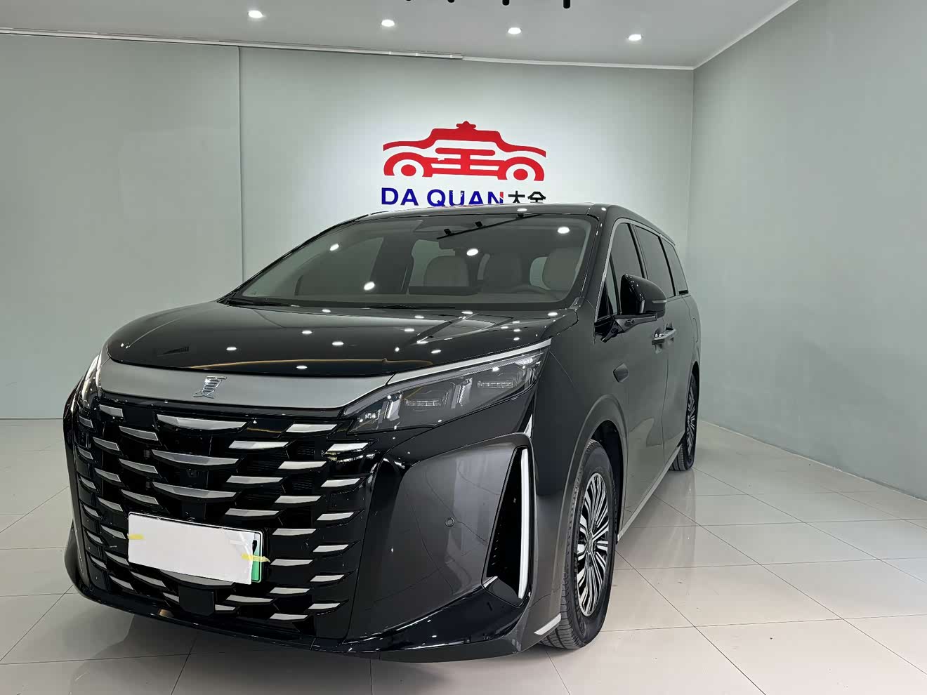 BYD Xia 2025 imagen de coche 