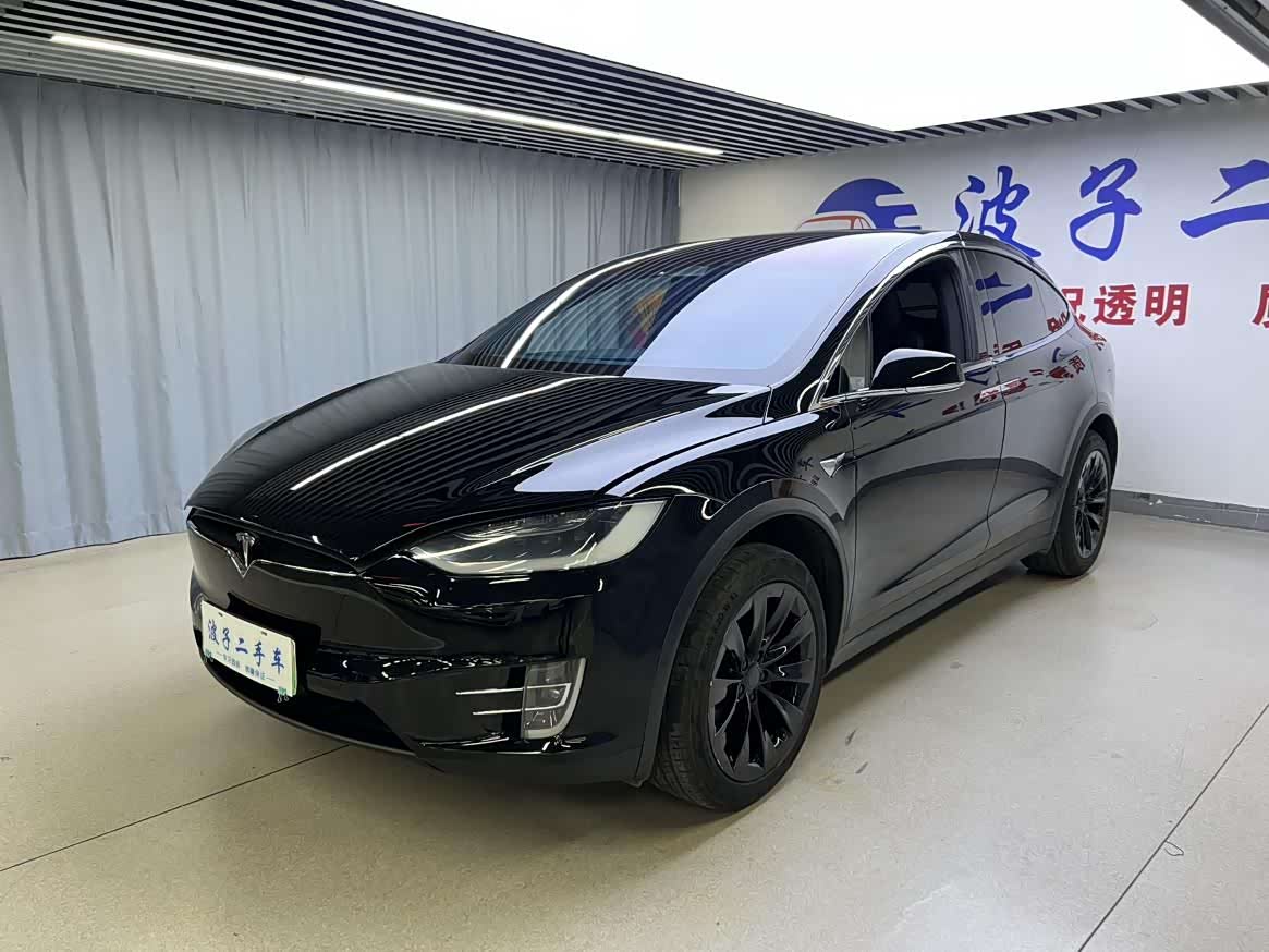 Tesla Model X 2018 汽车图片 