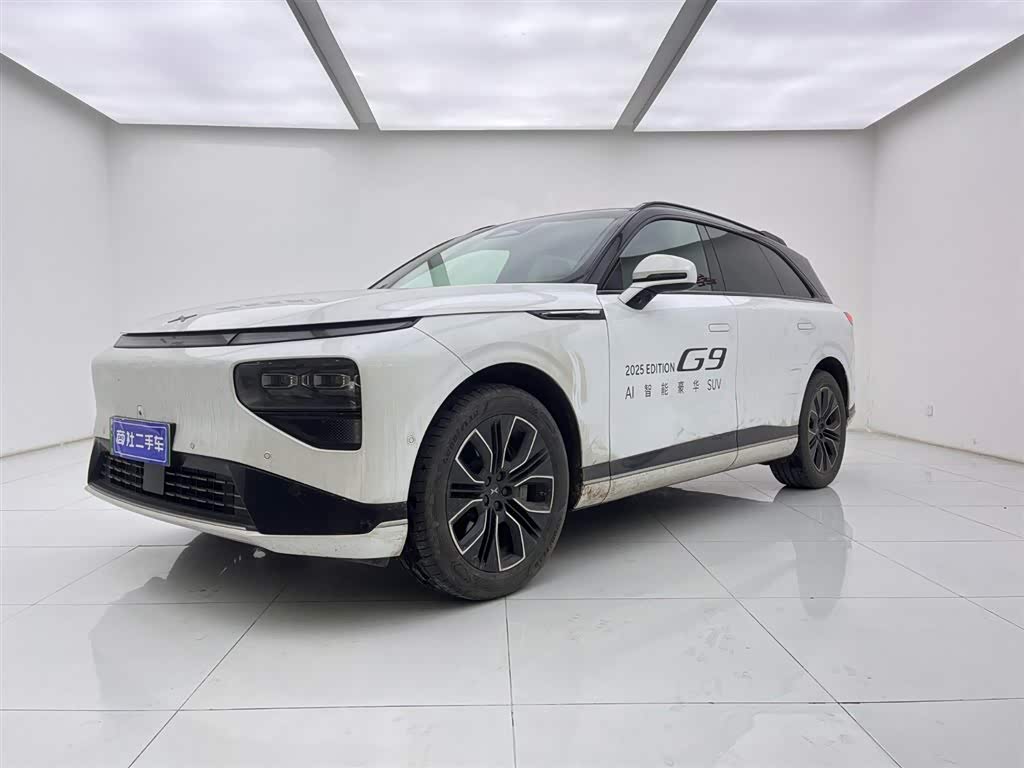 Xpeng G9 2025 car image 