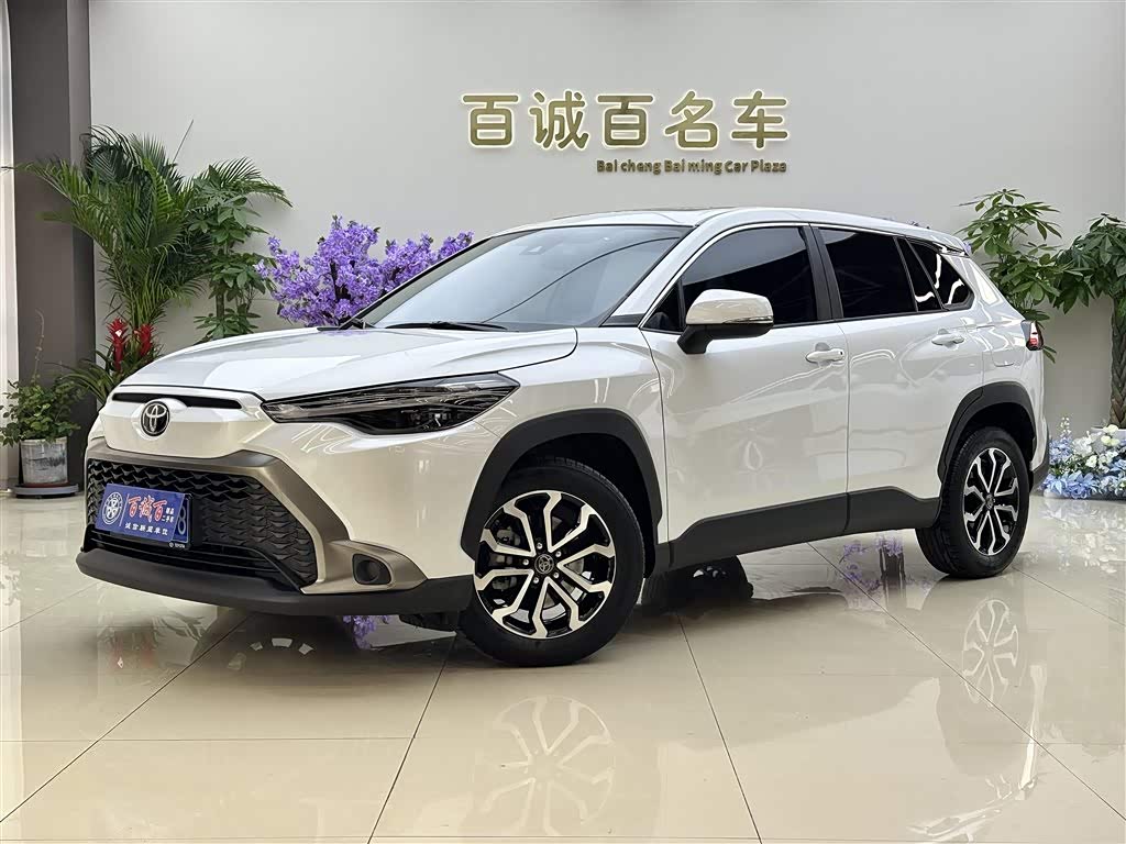 Toyota Frontlander 2022 汽车图片 