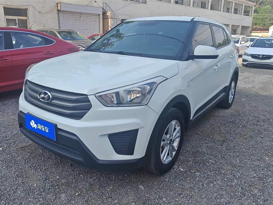 Hyundai ix25 2016 Hyundai ix25 2016 car image