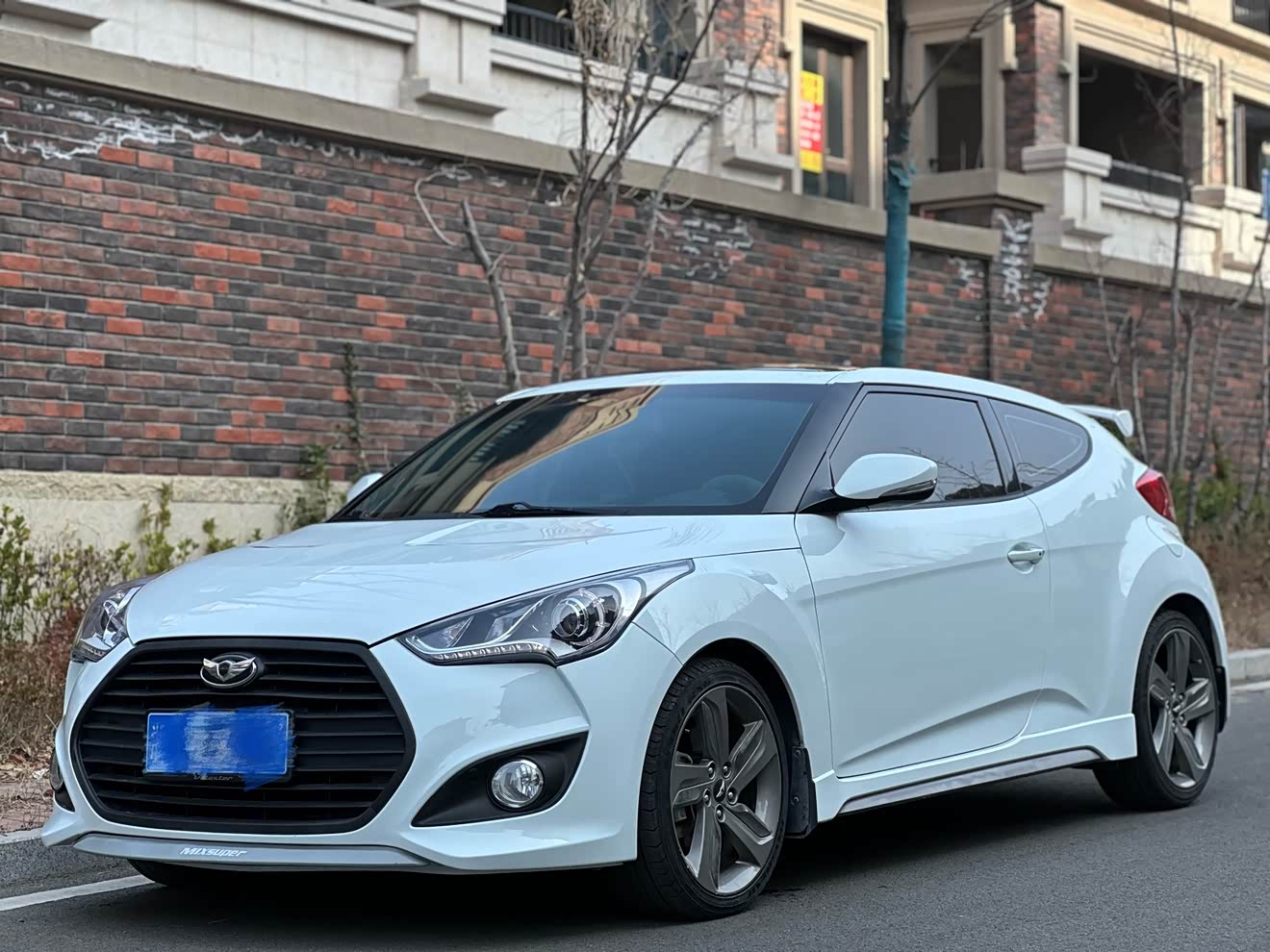 Hyundai Veloster 2014 car image 