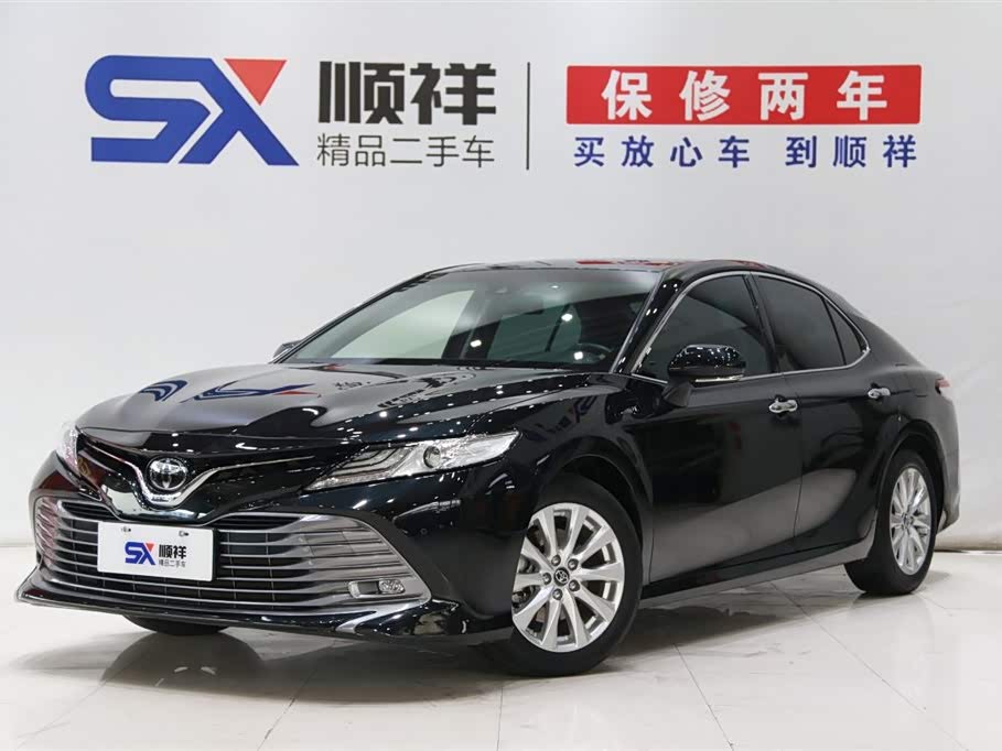 Toyota Camry 2021 汽车图片 
