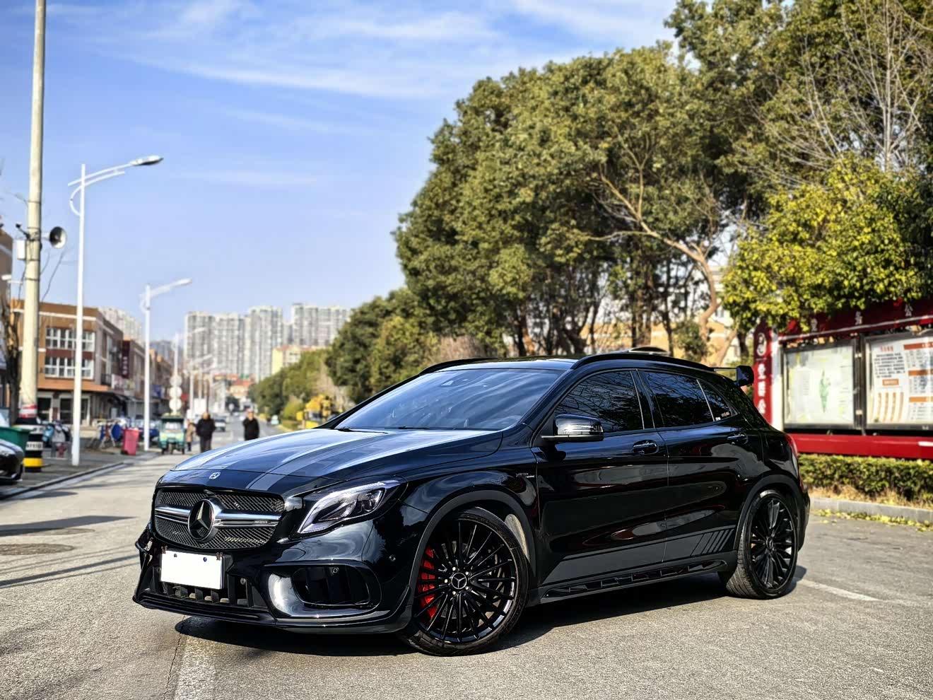 Mercedes-Benz GLA AMG 2018 Mercedes-Benz GLA AMG 2018 car image