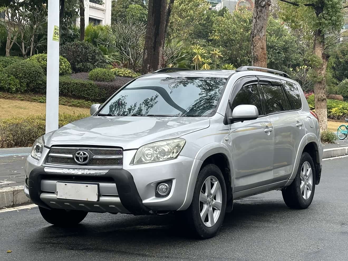 Toyota RAV4 (Imported) 2009 Toyota RAV4 (Imported) 2009 immagine di auto