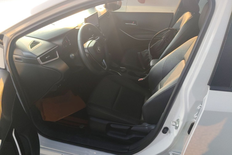 Toyota Corolla 2024 صورة سيارة #15