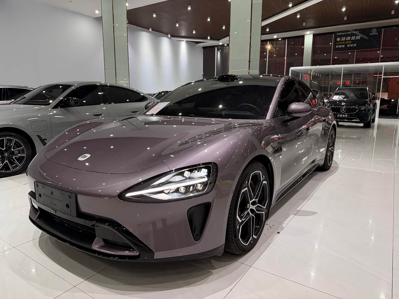 MI SU7 2025 汽车图片 