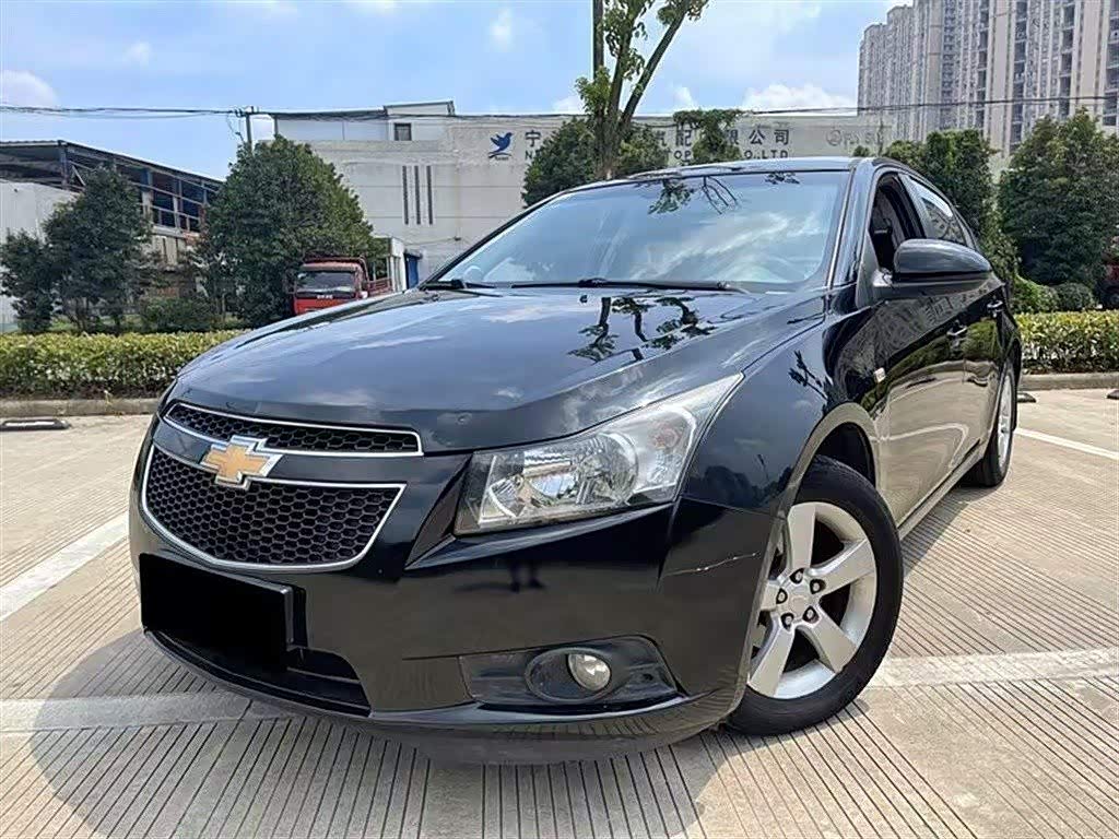 Chevrolet Cruze 2010 immagine di auto 