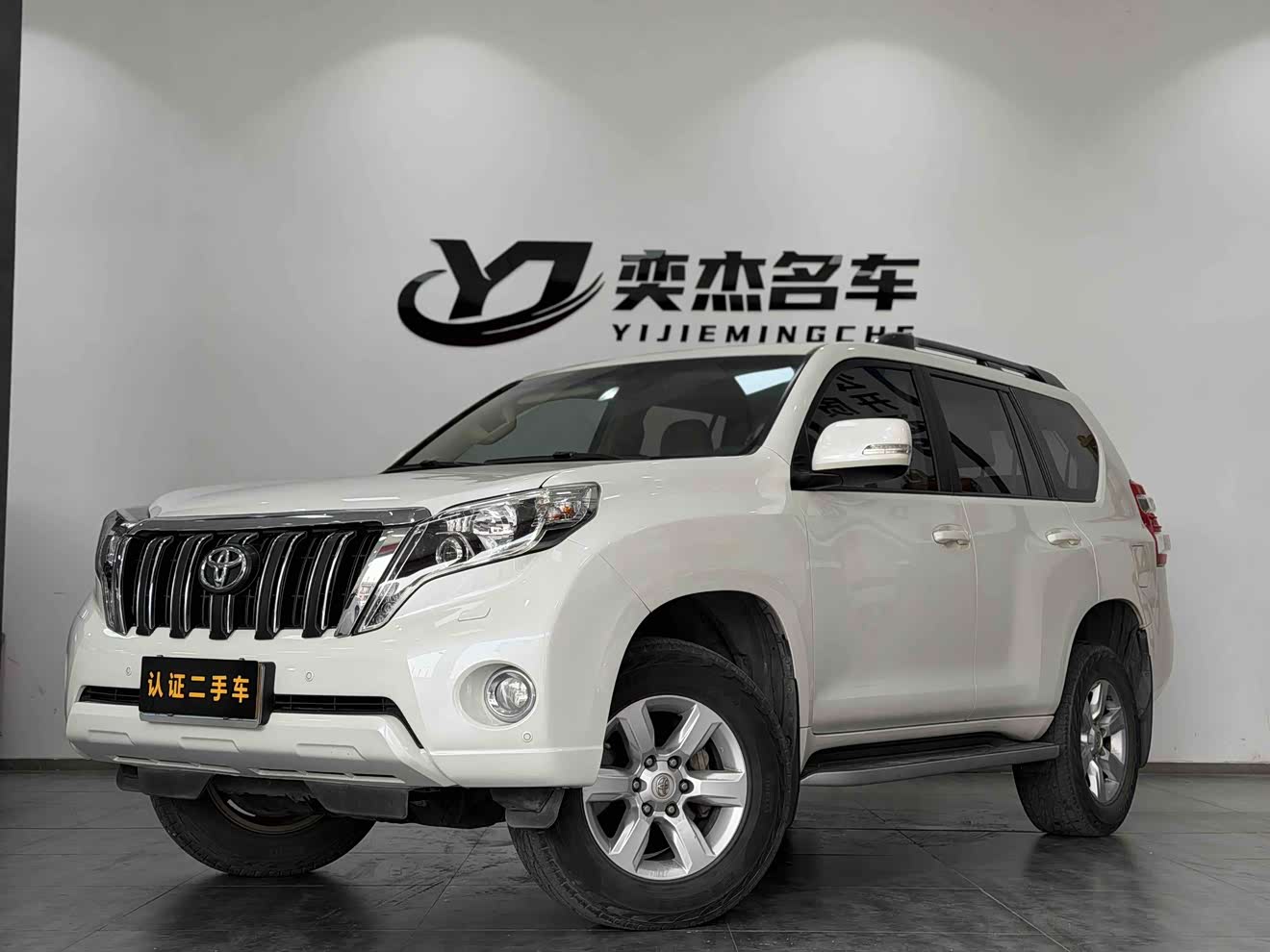 Toyota Land Cruiser Prado 2017 Toyota Land Cruiser Prado 2017 汽车图片